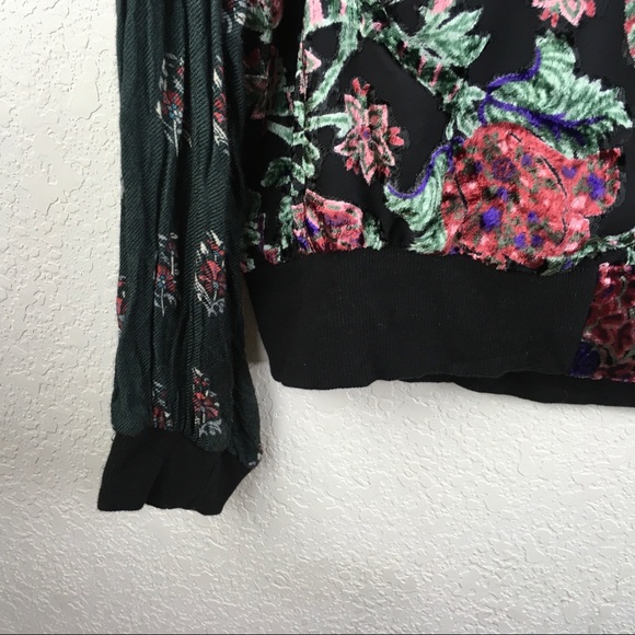 Tolani Velvet Burnout Bomber Jacket - Picture 8 of 8